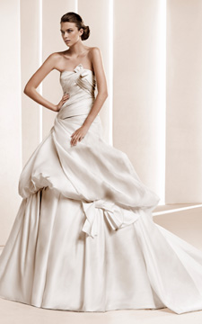 La Sposa Barcelona Bridal Gown